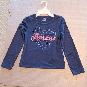 CRB girl size M Girls Navy top long sleeve w/white dotted heart & word 'Amour'